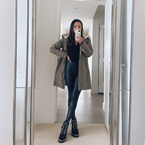 Spanx Faux Leather Leggings - Picture 2 of 4